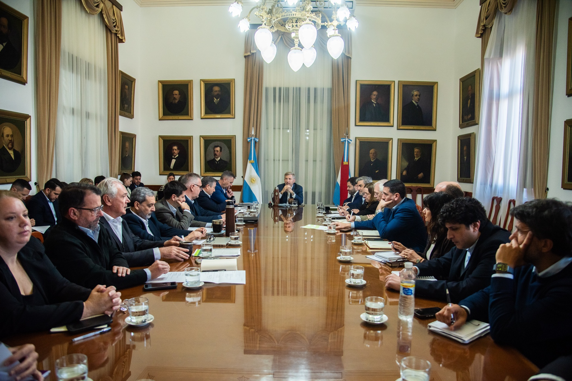 Reunión de gabinete: destacaron récord de oferentes…